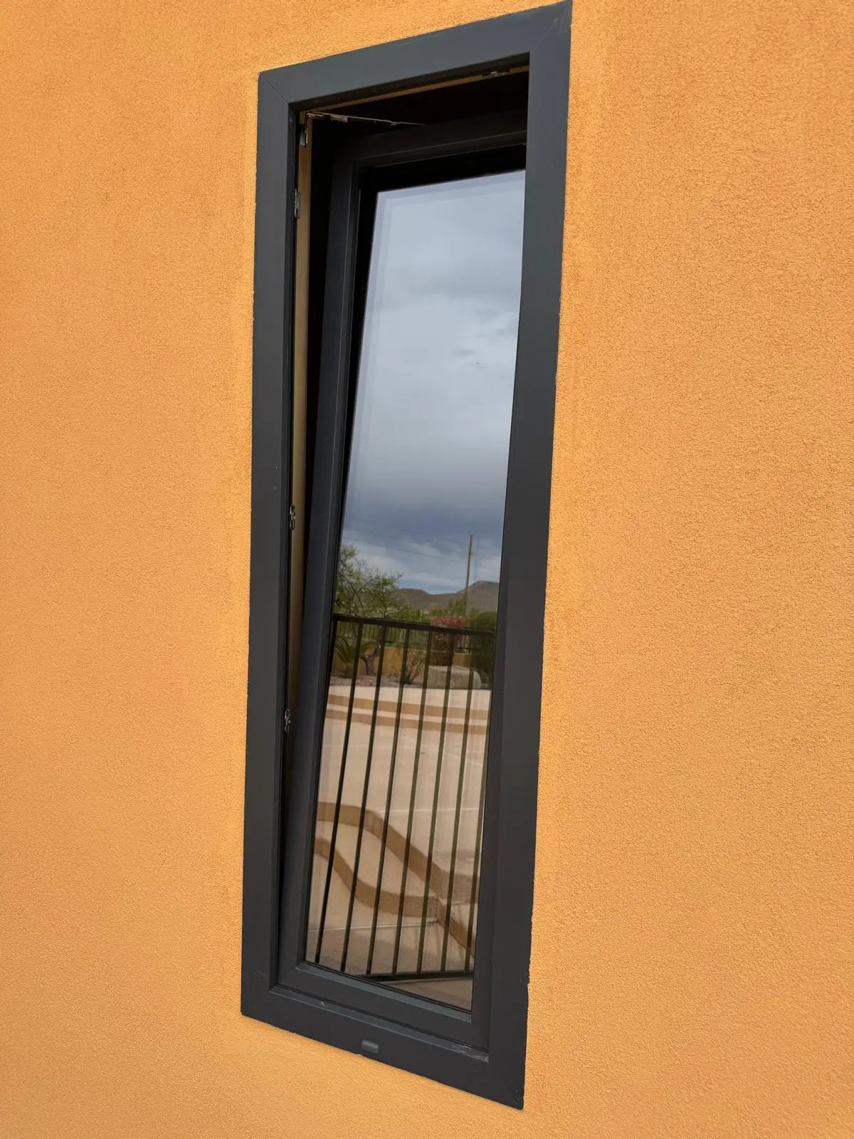 VIP Smart Windows